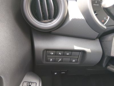 2023 Nissan Kicks - Photo 13
