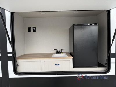 2026 Coachmen RV Chaparral - Photo 9