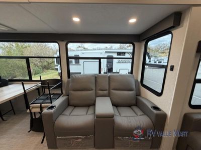 2026 Coachmen RV Chaparral - Photo 12