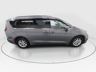 2022 Chrysler Pacifica - Photo 8