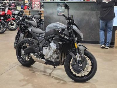2026 CFMOTO 675NK — front three-quarter view