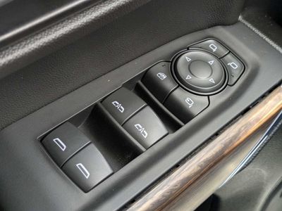 2022 Chevrolet Silverado 1500 LTD - Photo 23