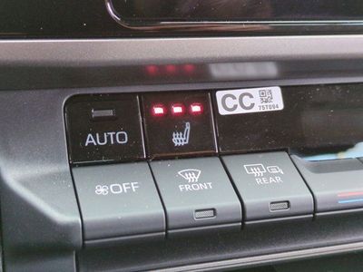 2026 Toyota Camry - Photo 13