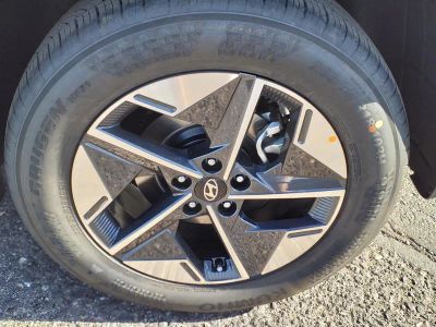 2026 Hyundai TUCSON — detail view