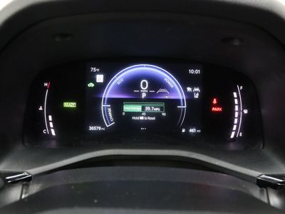 2025 Toyota Camry FWD - Photo 38