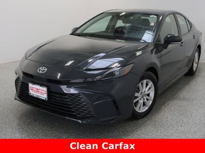 2025 Toyota Camry FWD - Photo 2