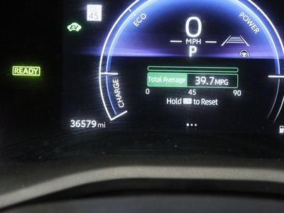 2025 Toyota Camry FWD - Photo 39