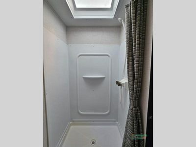 2023 Dutchmen RV Coleman Rubicon — photo 48 view
