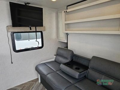 2023 Dutchmen RV Coleman Rubicon — photo 40 view