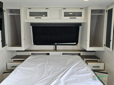 2023 Dutchmen RV Coleman Rubicon — photo 38 view
