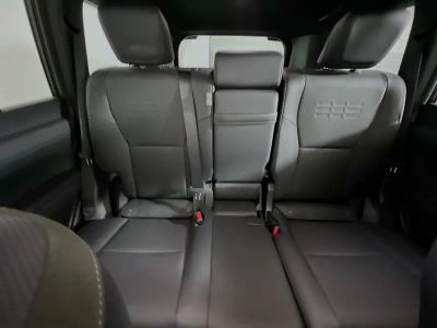 2025 Lexus GX — photo 30 view
