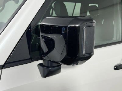 2025 Lexus GX — photo 11 view