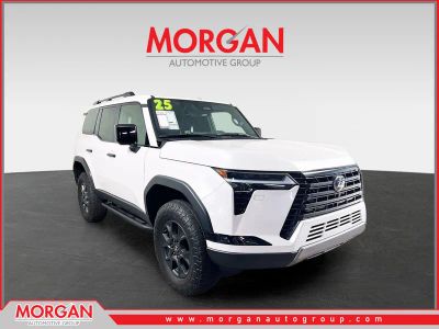 2025 Lexus GX 550 Overtrail in White — front three-quarter view