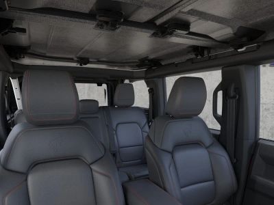 2026 Ford Bronco - Photo 12