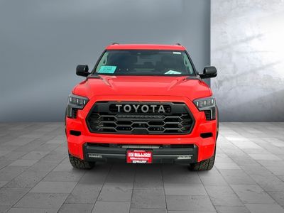 2023 Toyota Sequoia - Photo 2