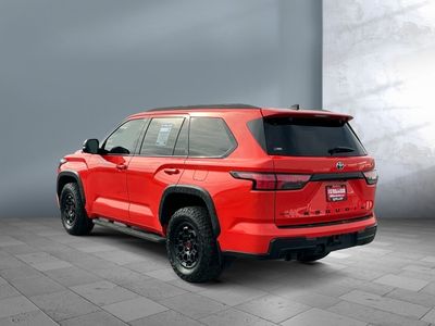 2023 Toyota Sequoia - Photo 4