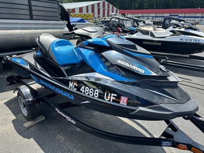 2018 Sea-Doo GTR 230 - Photo 3