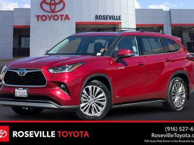2021 Toyota Highlander - Photo 1