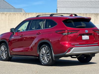 2021 Toyota Highlander - Photo 7