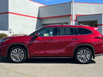 2021 Toyota Highlander - Photo 9