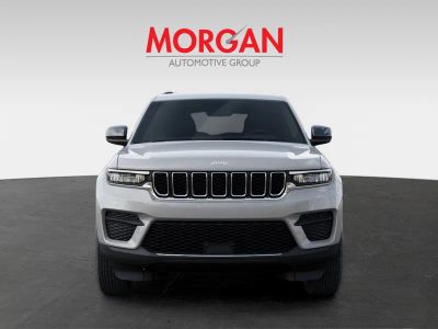 2026 Jeep Grand Cherokee — engine compartment view