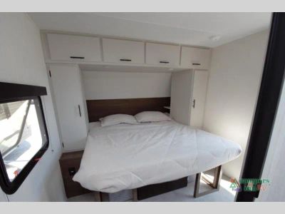 2027 Forest River RV Westbrook Luxury - Photo 38