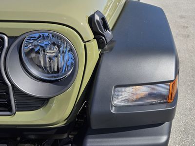 2026 Jeep Wrangler — photo 10 view
