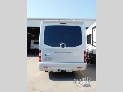 2019 Airstream Atlas - Photo 3