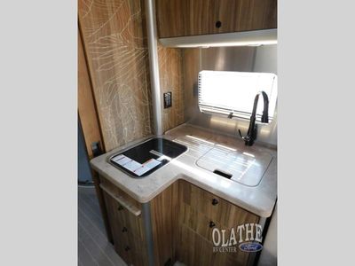 2019 Airstream Atlas - Photo 14