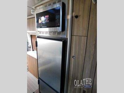 2019 Airstream Atlas - Photo 19