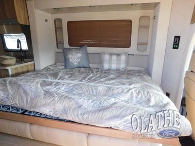 2019 Airstream Atlas - Photo 11