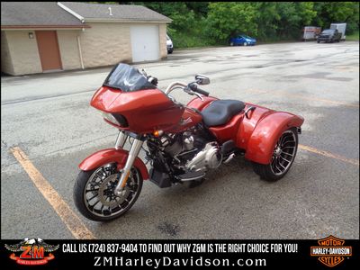 2025 Harley-Davidson Road Glide 3 - Photo 2