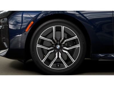 2026 BMW 7 Series — photo 7 view
