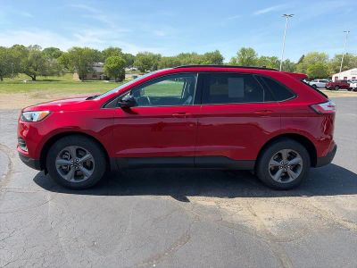 2024 Ford Edge — side profile view