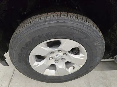 2026 Ram 1500 — photo 10 view