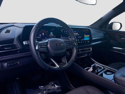 2024 Chevrolet Traverse — photo 9 view