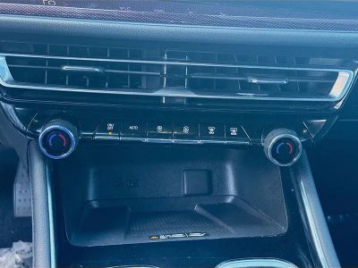 2024 Chevrolet Traverse — photo 14 view