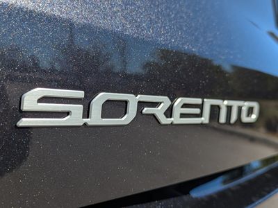 2026 Kia Sorento — photo 13 view