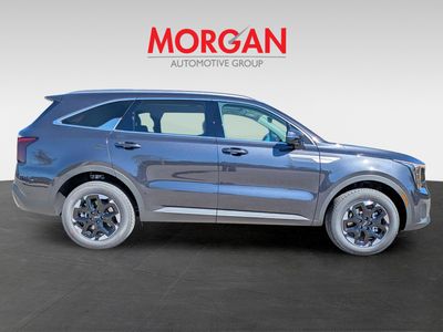 2026 Kia Sorento — photo 8 view