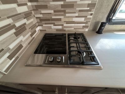 2021 Thor Omni - Photo 15
