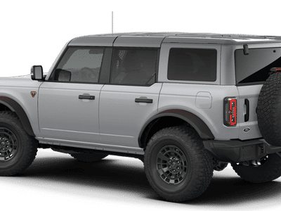 2026 Ford Bronco - Photo 3