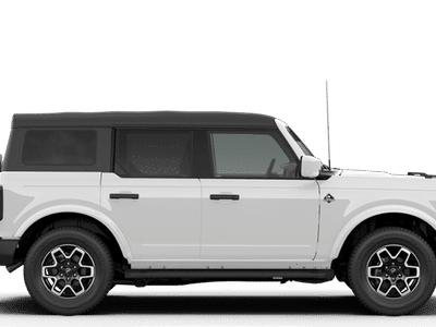 2026 Ford Bronco — photo 10 view