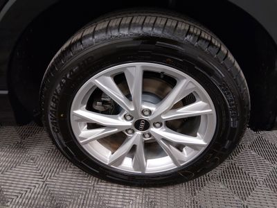 2024 Audi Q3 — photo 10 view