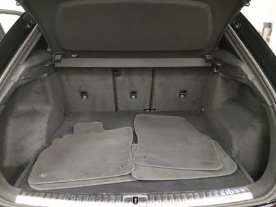 2024 Audi Q3 — photo 11 view