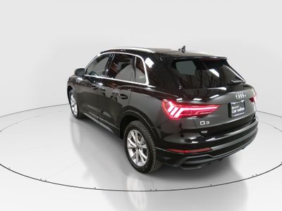 2024 Audi Q3 — detail view