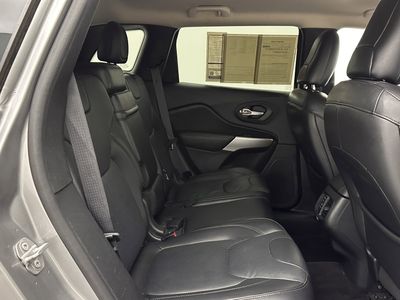 2016 Jeep Cherokee - Photo 29