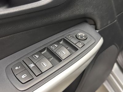 2016 Jeep Cherokee - Photo 10