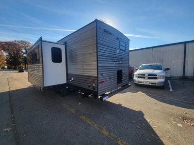 2026 Coachmen Catalina Summit Series 8 — rear three-quarter view