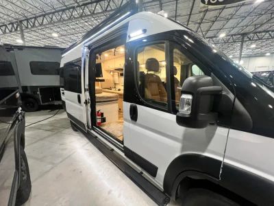 2026 Winnebago TRAVATO — photo 32 view