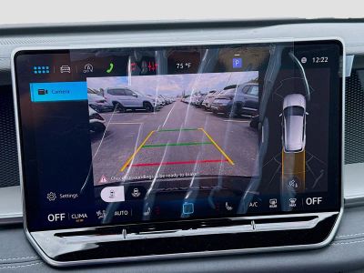 2026 Volkswagen Tiguan — photo 13 view